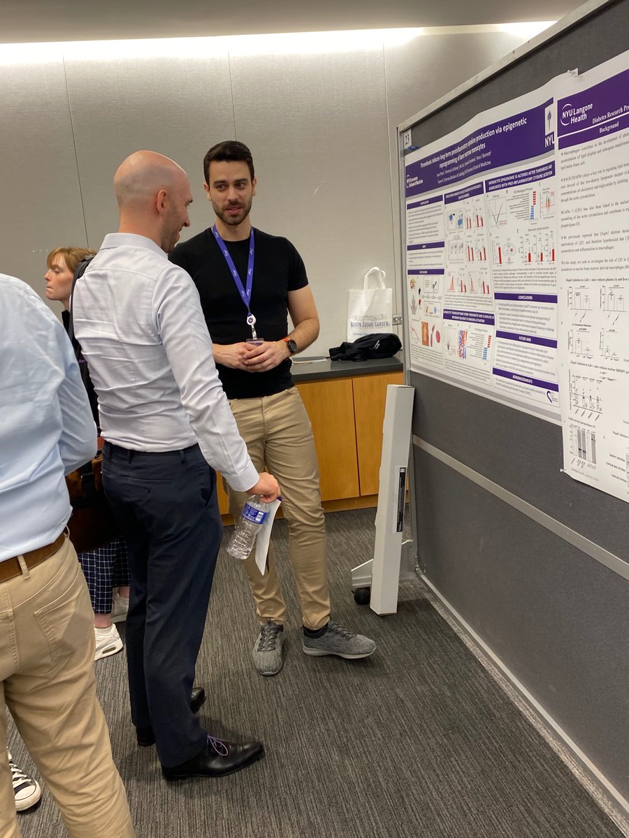 NYU CVRC Annual Symposium Poster Session. So much amazing science! @NYULHCVRC @ChiaraGiannare1 @PlateletDoc @LutgensEsther @glennfishman @MarioDelmar3 @AMSchmidt_NYU