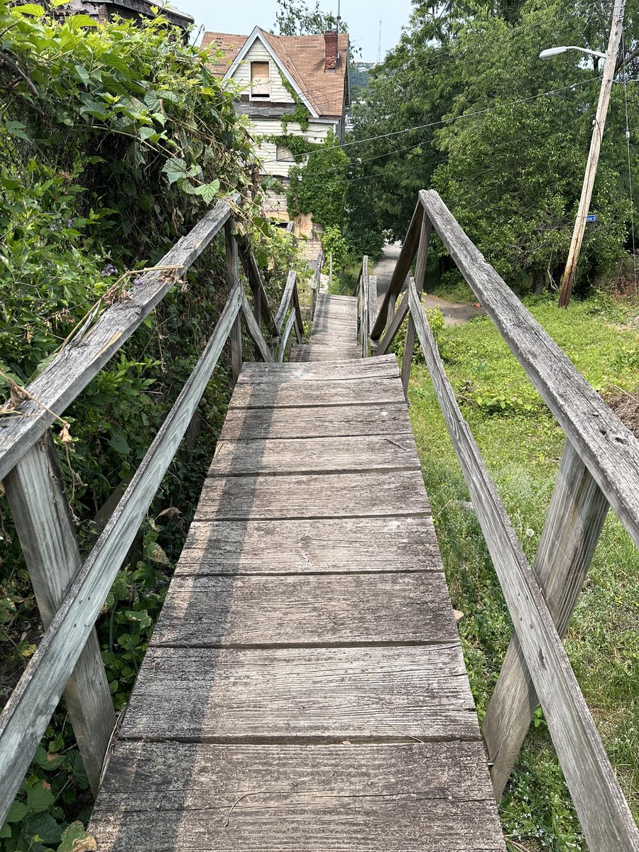 Brian Oswald tweet media