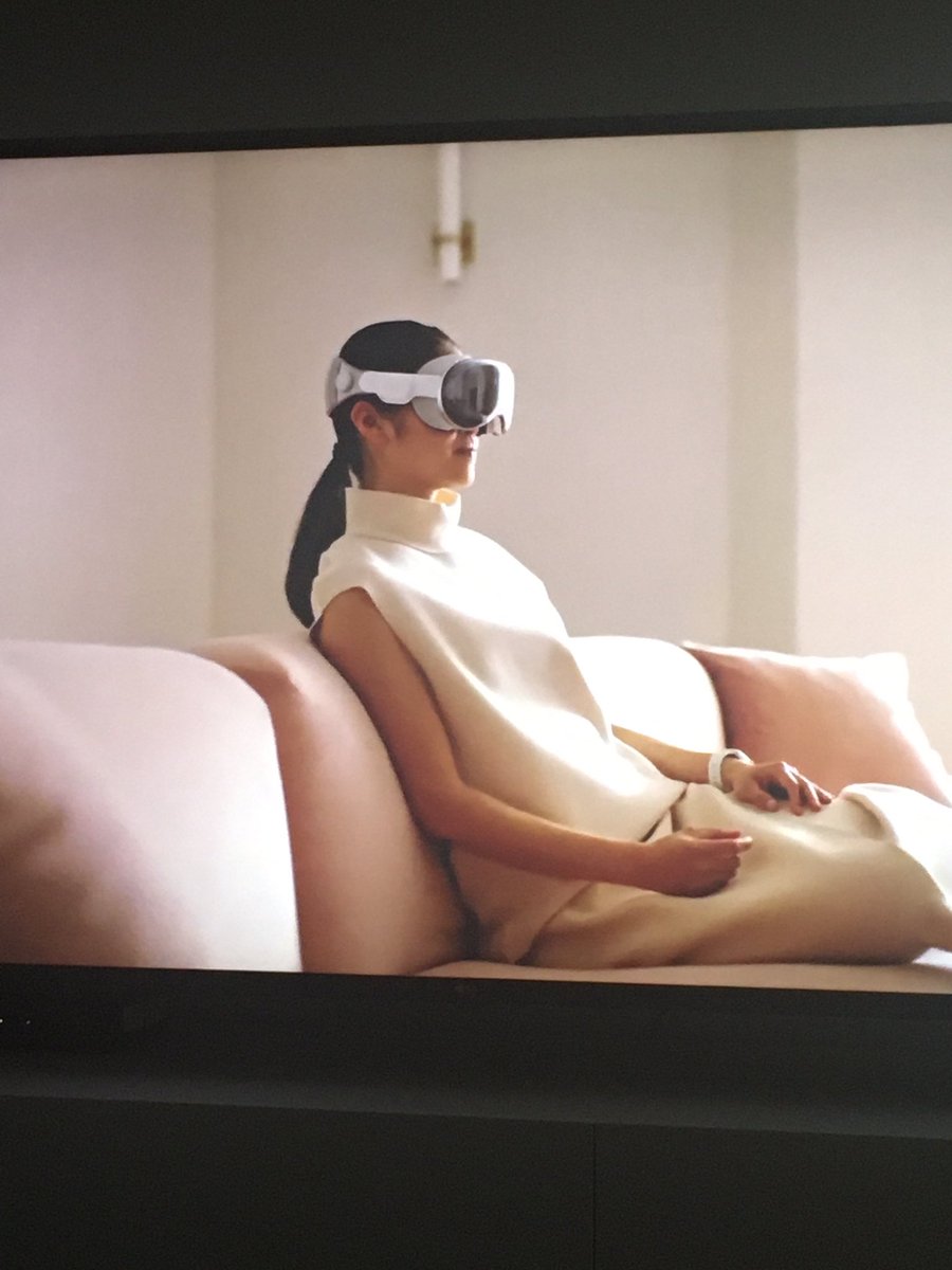 VisionPro design and Ui  looks polished.