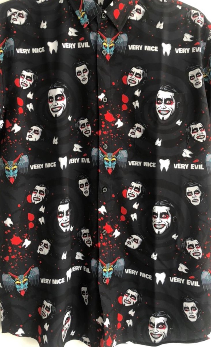 Don’t miss out on your chance to preorder the @DanhausenAD very nice , very evil, very fancy dress shirt

prowrestlingtees.com/danhausen-very…

@AEW @ShopAEW 

#AEW #AEWDoN #AEWFightForever #AEWRampage