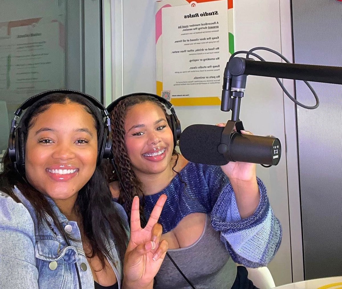 Creating audio magic 🪄🎩  at the Recordical Studio in Downtown Atlanta (only open in beta currently - join the waitlist at Recordical.com/waitlist)