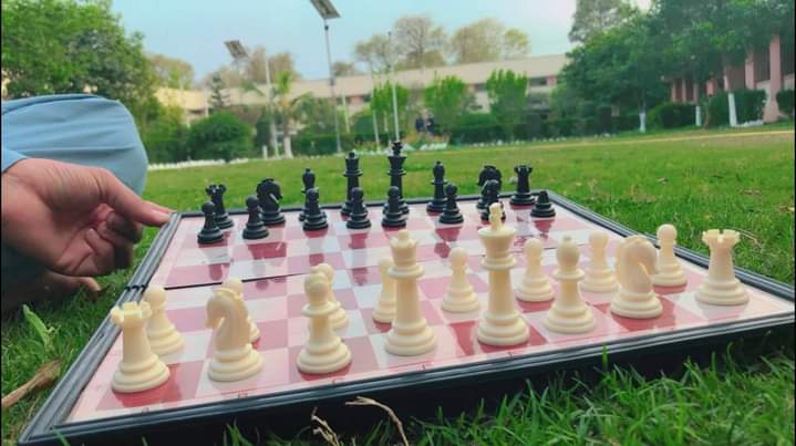 Chess is Everything; Art, science and sport.
#campusdiaries 
#Mazigar 
#Universityofpeshawer