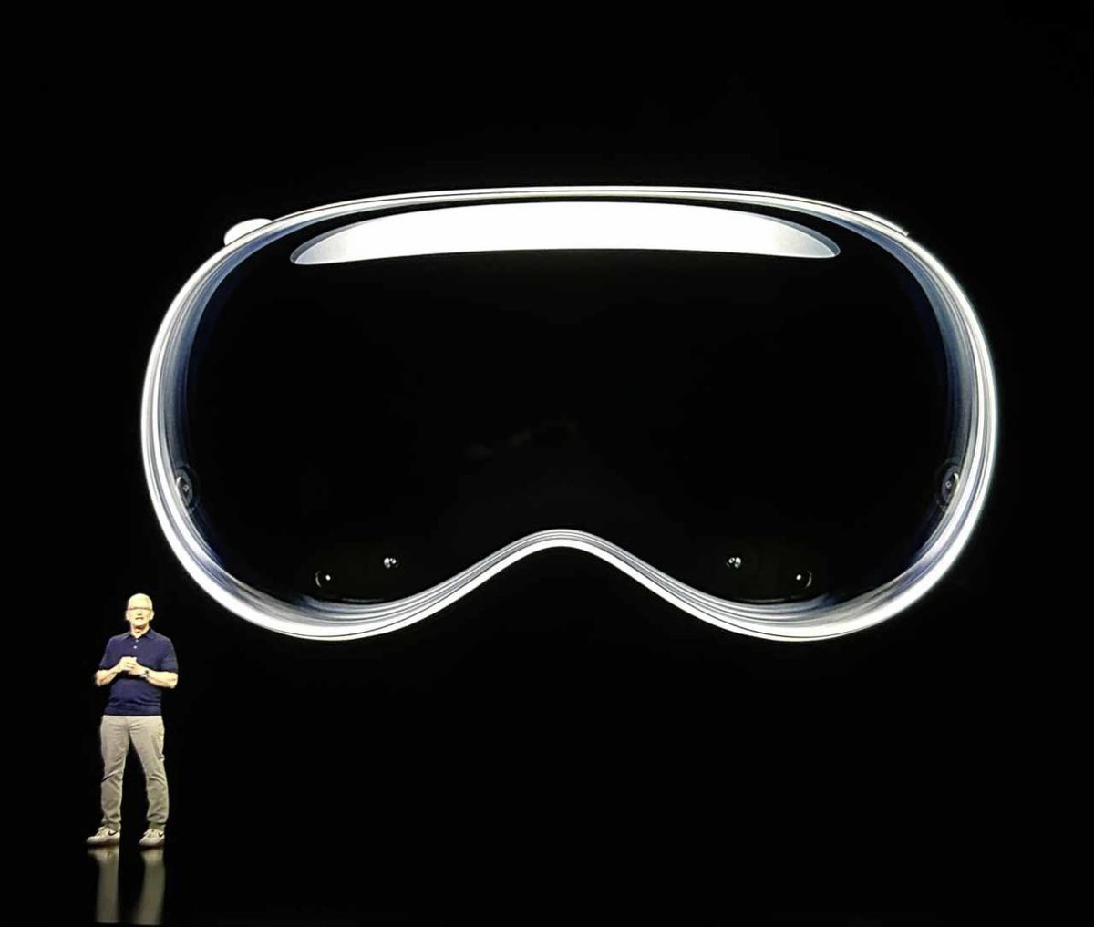 So <a href="/Apple/">Apple</a> Vision Pro it is?

youtube.com/live/GYkq9Rgoj…

#apple #visionpro #spatialcomputing