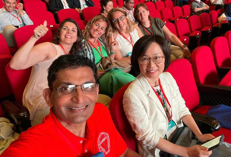 SERMEF_es's tweet photo. Nos llegan noticias del #ISPRM23 con la representación de la junta en #Cartagena https://t.co/iKU2GcylOp
