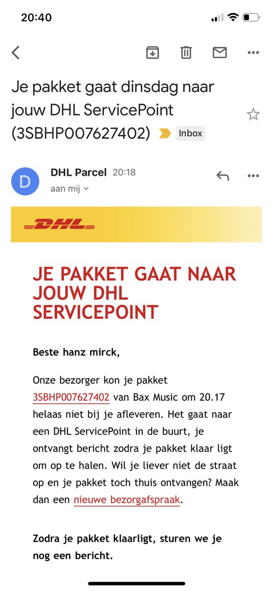 Hanzmirck's tweet photo. @DHLPaket ik ben de hele avond al thuis hoor! #bezorgklacht https://t.co/wTMd3Bs3ls