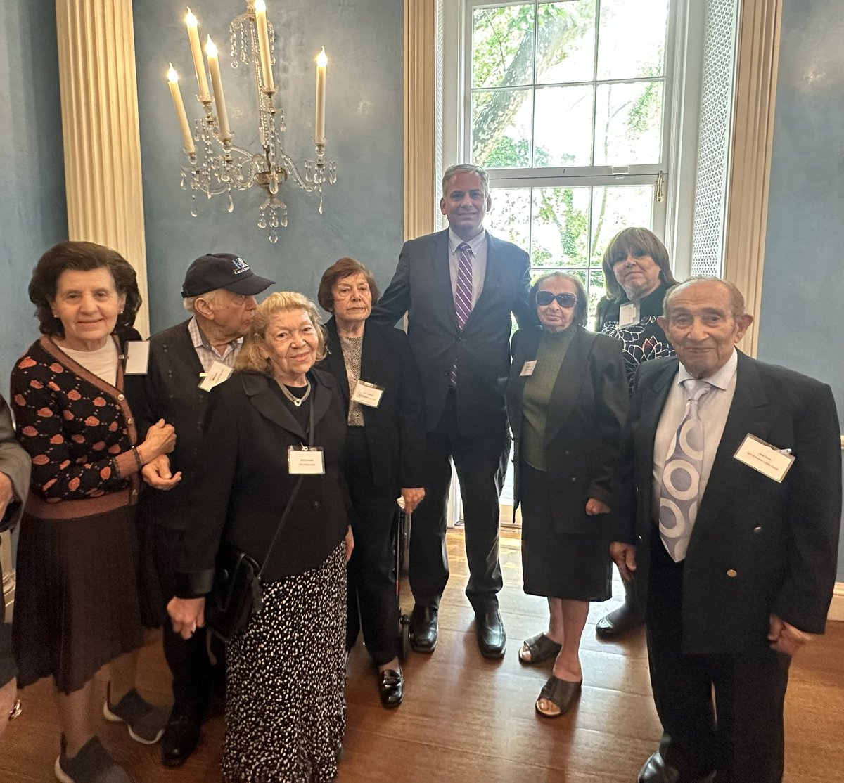 JCCGCI's tweet photo. Our Holocaust Survivor clients were delighted to meet Minister @NirBarkat and Ambassador @IsraelNitzan! We were so touched by their obvious care and devotion to the aging Holocaust Survivor population. https://t.co/dQlNsNycbB
