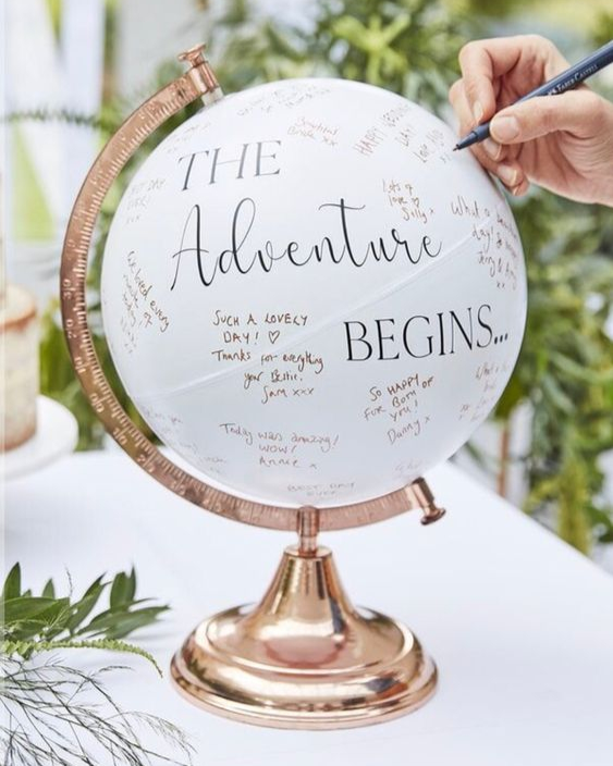 FBFW_weddings's tweet image. A unique but heart-warming wedding guestbook💗

You can find this on @etsy 

#favors #weddingfavors #wedding #partyfavors #handmade #babyshower #baptism #party #gifts #birthday #christening #weddings #love #sweets