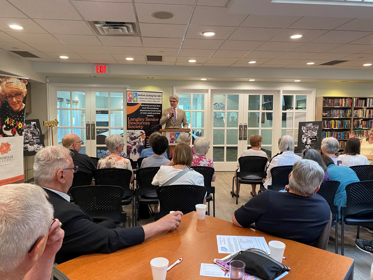 AndrewMercierBC's tweet image. I spent a great morning at @seniorslangley talking seniors' needs in #LangleyBC. 

It was great to share the news of a $100,000 grant to the Society to address social isolation among seniors! 

@LangleyCity_ @LangleyTownship #seniorsweek #bcpoli @adriandix