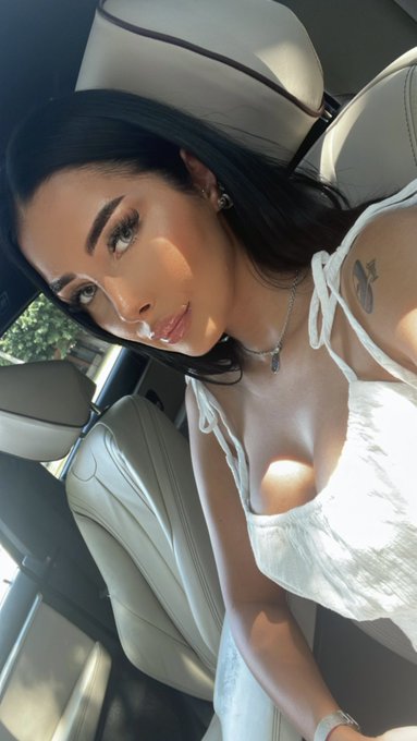 Goddess https://t.co/EVqxmZmEvg