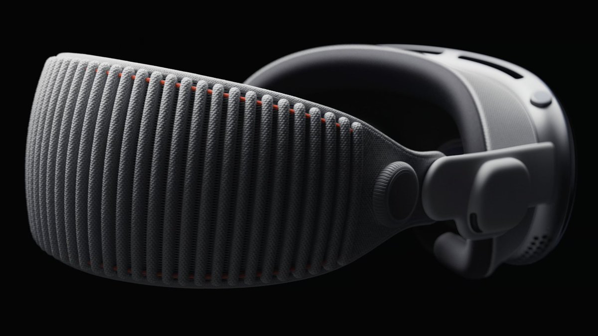 imujjwaal's tweet image. So, it appears that the term &quot;Spatial Computer&quot; is the preferred name.

#SpatialComputer #WWDC23 #WWDC2023 #Apple #ARVR