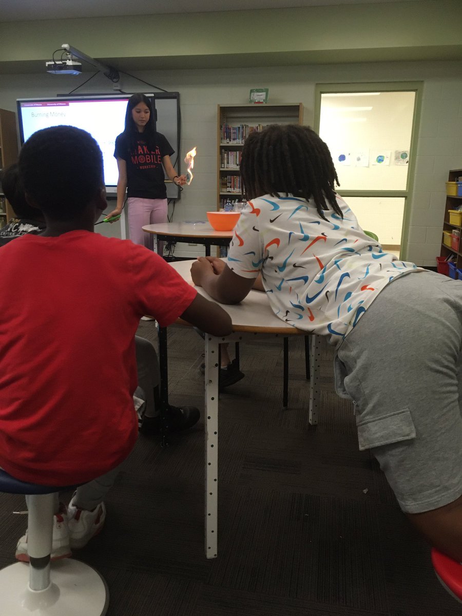 MrPoutineMPB's tweet image. Que se passe-t-il avec des réactions chimiques? @ocsbBonjour @MPaulBaxterOCSB