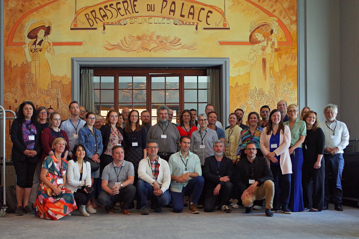 group pictures at #MM2023Brussels starting to arrive from the lab :-) 
This one's at the meeting venue, art nouveau (former) Palace Hôtel, fr.wikipedia.org/wiki/Palace_H%… 

Thanks all attendees, presenters, organisers and sponsors!