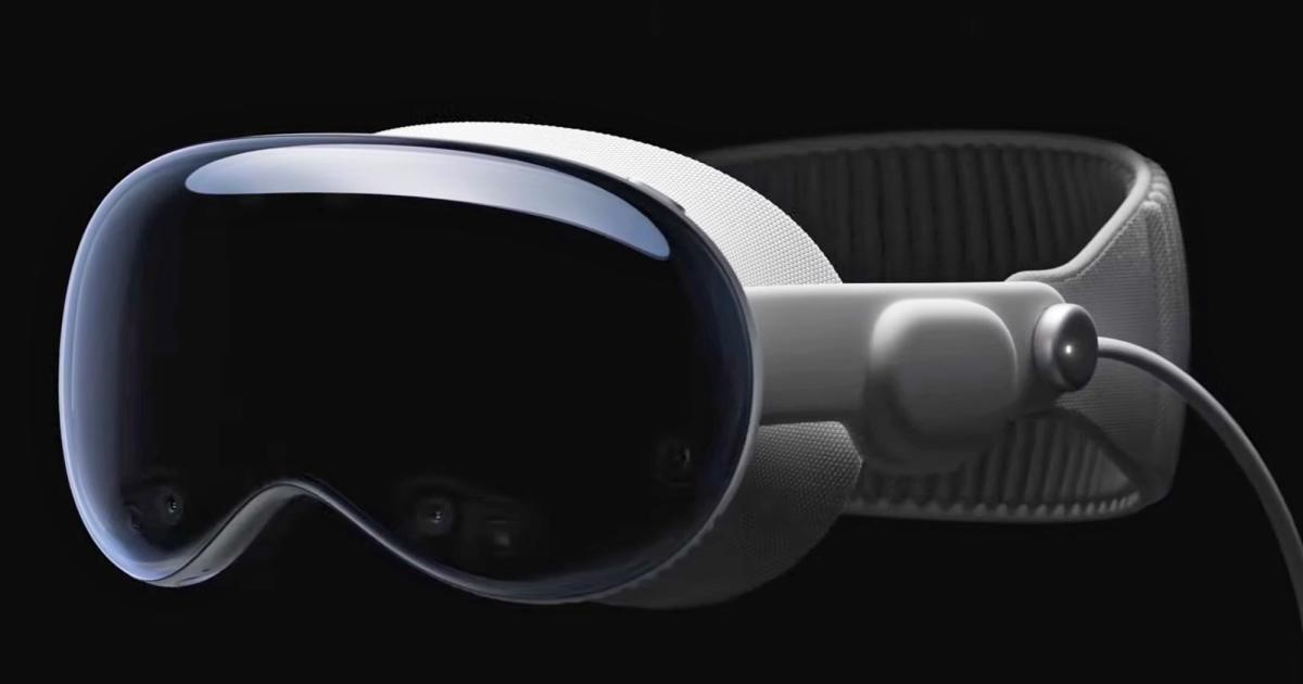 From WWDC 2023: Apple details visionOS, the software that powers the Vision Pro headset engt.co/3oQ6U0o #WWDC23