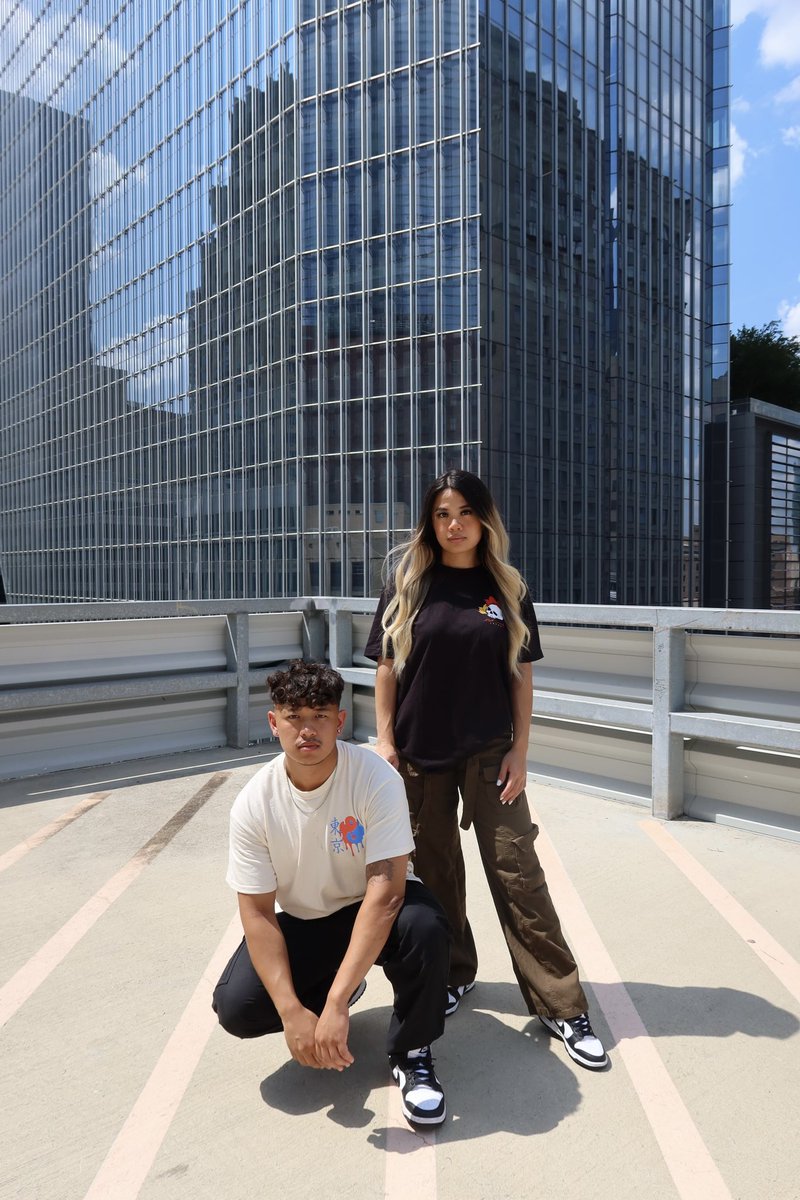 Vuitis's tweet photo. Feed the streets 📸 https://t.co/hBnvAlihS6