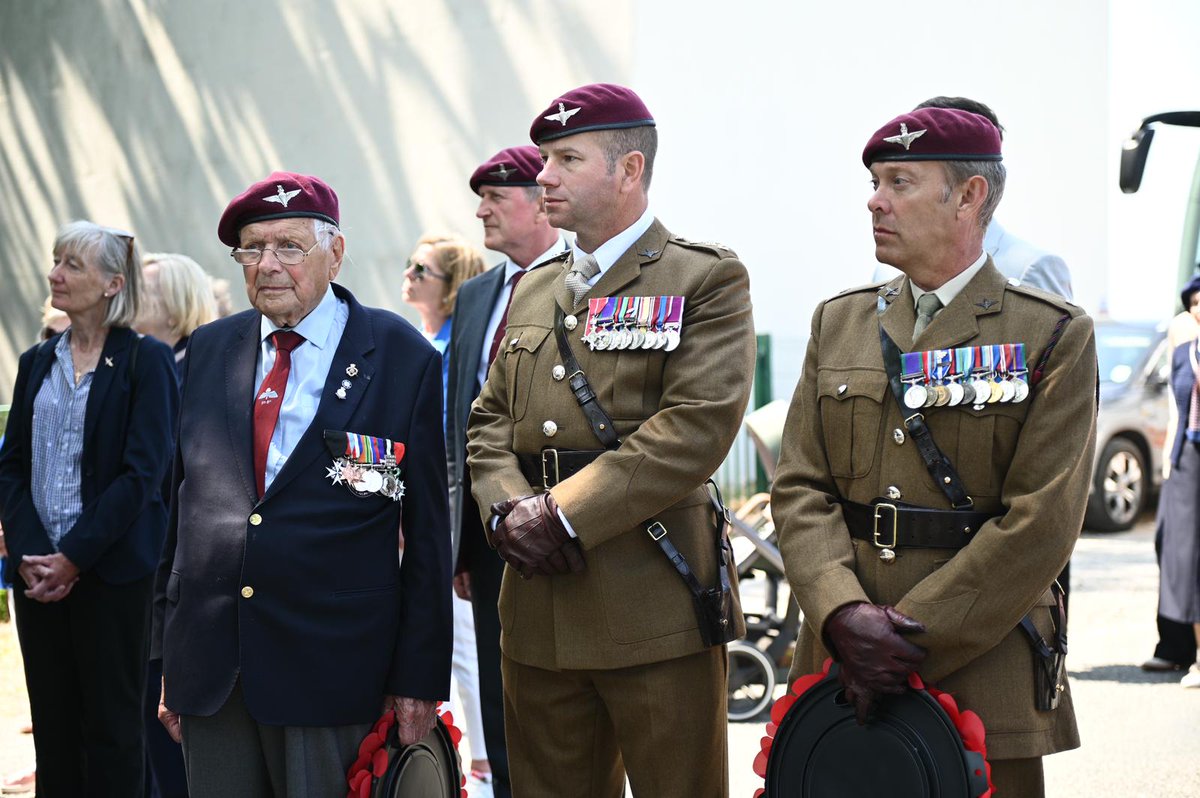 TheParachuteReg's tweet photo. Our team has been busy in #Normandy79 covering the various events and supporting our veterans, their families and carers. Absolute mega effort by all involved 💪, tomorrow will be a day to remember, make no mistake. #theparachuteregiment 🆎@supportourparas 🇬🇧🇨🇦🇫🇷🟥 🟦 🟩⬛️ https://t.co/FNNOdIKm4t