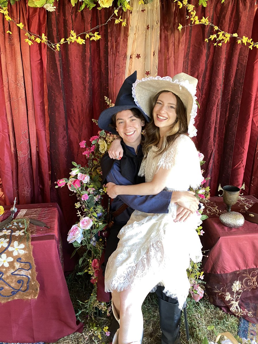 Renny faire so fun