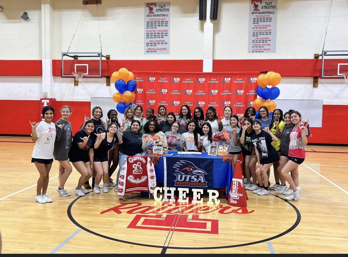 Taft Cheerleading tweet media