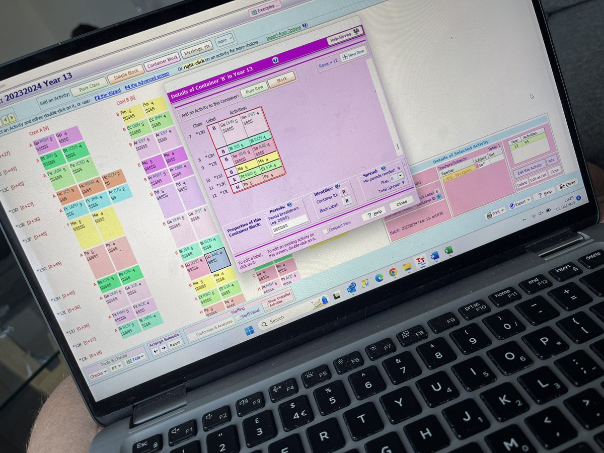 Mr Downs tweet media