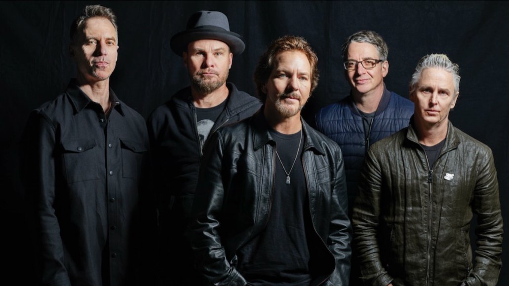.<a href="/PearlJam/">Pearl Jam</a>'s new album is “close to the finish line,” according to guitarist Stone Gossard: cos.lv/b5aL50OG8Nw