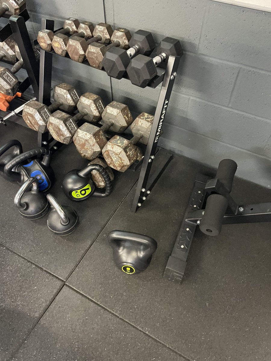 DrLucyBuykx's tweet photo. Cross training to kick off 6-week #5kchallenge
#swimpunk #gympunk @runningpunks @UKRunChat https://t.co/qnUy97Ekyj
