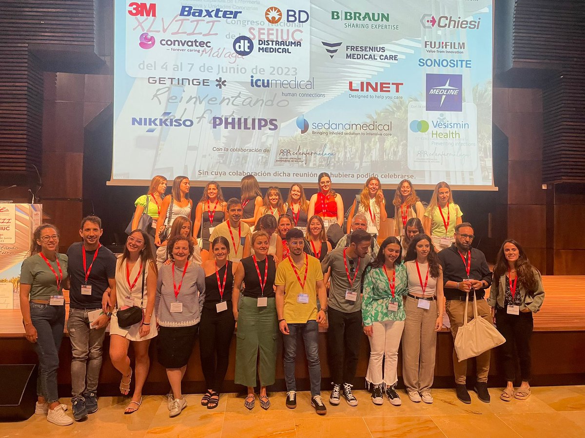 kluny3's tweet photo. Magnifica actividad formativa con los alumnos de   @EnfCriticosUMA en @seeiucoficial, donde hemos disfrutado de  varias píldoras formativas para visibilizar la sociedad en el entorno universitario.#SEEIUC2023 
#docenciaycuidadoscriticos. https://t.co/kZFxx0RhZr