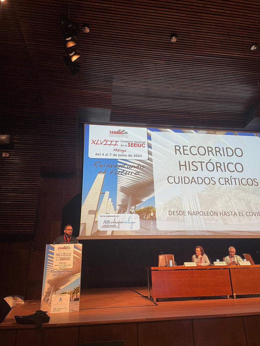 kluny3's tweet photo. Magnifica actividad formativa con los alumnos de   @EnfCriticosUMA en @seeiucoficial, donde hemos disfrutado de  varias píldoras formativas para visibilizar la sociedad en el entorno universitario.#SEEIUC2023 
#docenciaycuidadoscriticos. https://t.co/kZFxx0RhZr
