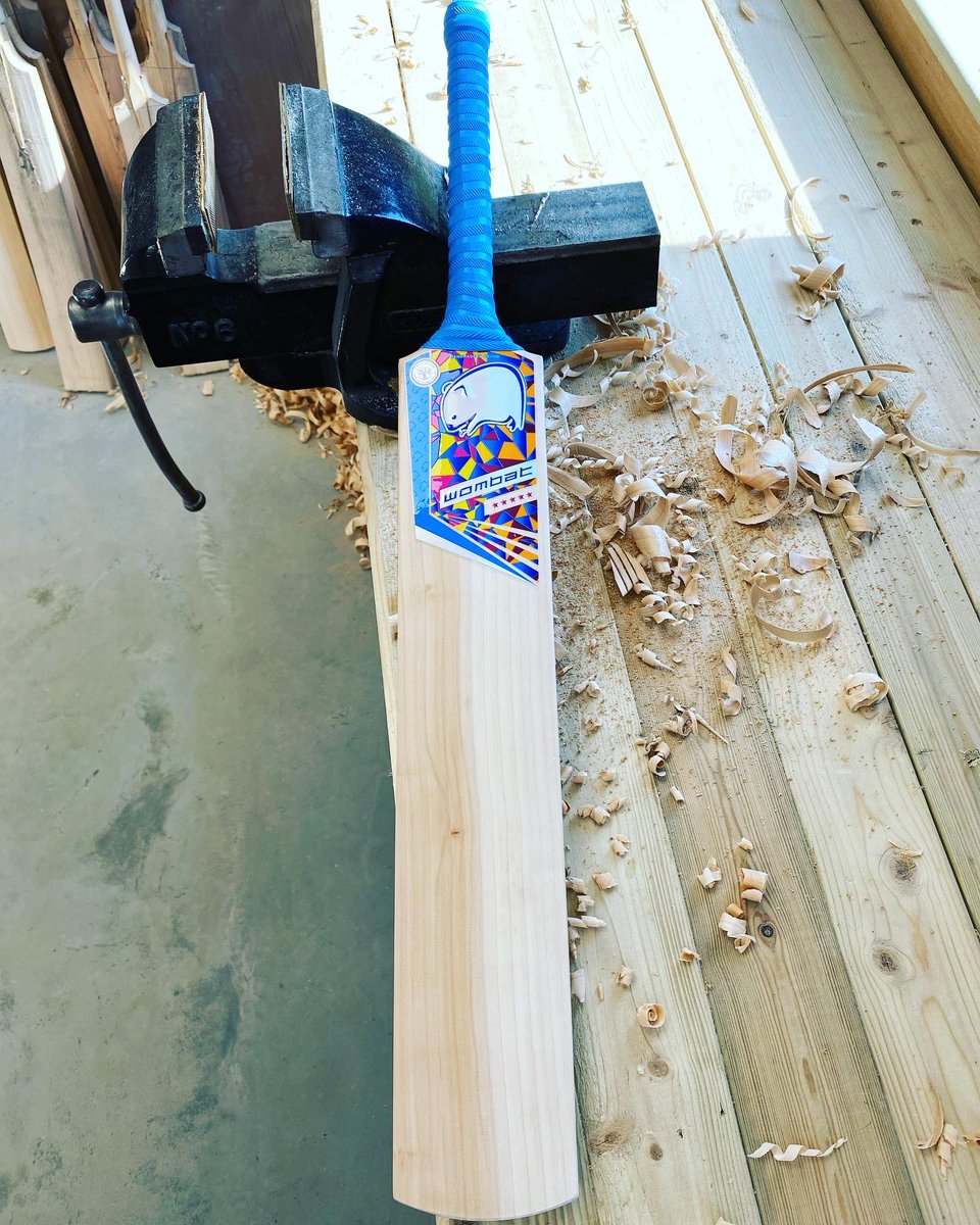 WombatCricket's tweet photo. We regularly add new bats to our workshop stock online!π
View now ππΌ https://t.co/nI0DTUfhGV
#wombatcricket #locallymade #handmade #handcrafted #britishmade #craft #devon #madeinbritain #englishwillow #ukgrown #handmadeuk #devonsfinest #ukmanufacturing #finest #bespoke https://t.co/g0skAiY8DJ
