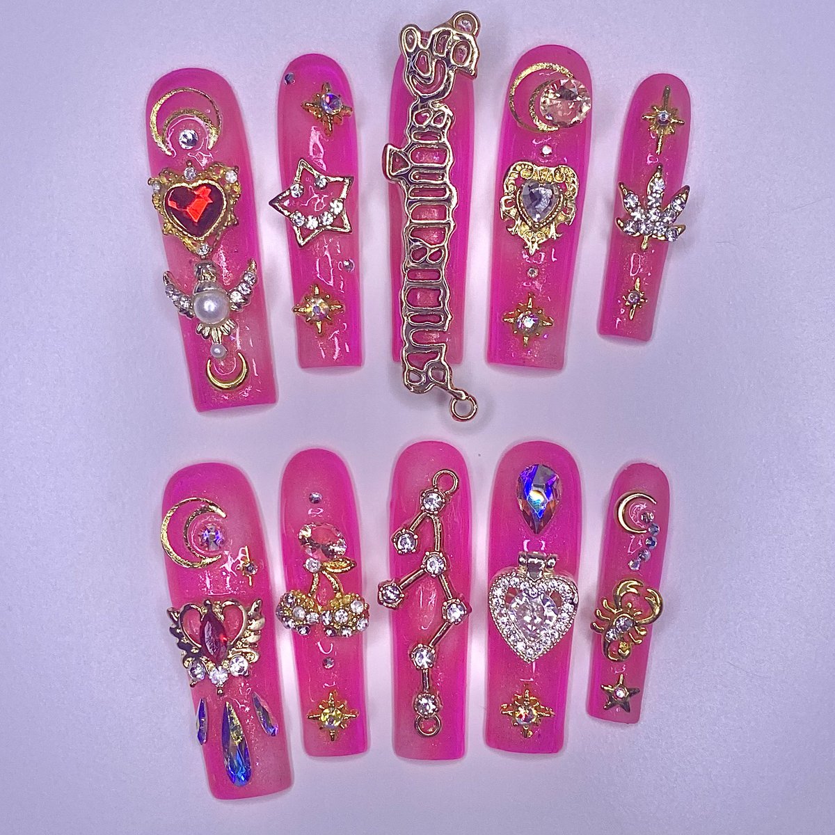 TRINKITZFUN's tweet photo. All 12 zodiac sets available to custom order ⋆˙⟡♡ https://t.co/XLq2082MJg