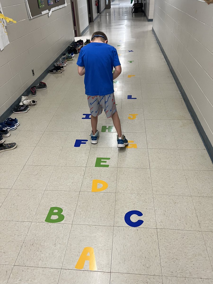 Thanks <a href="/mrs_daley4/">Mrs Daley</a> for the new hopscotch in our primary hall! It’s perfect for movement breaks 😃 <a href="/GEDSB/">Grand Erie District School Board</a>