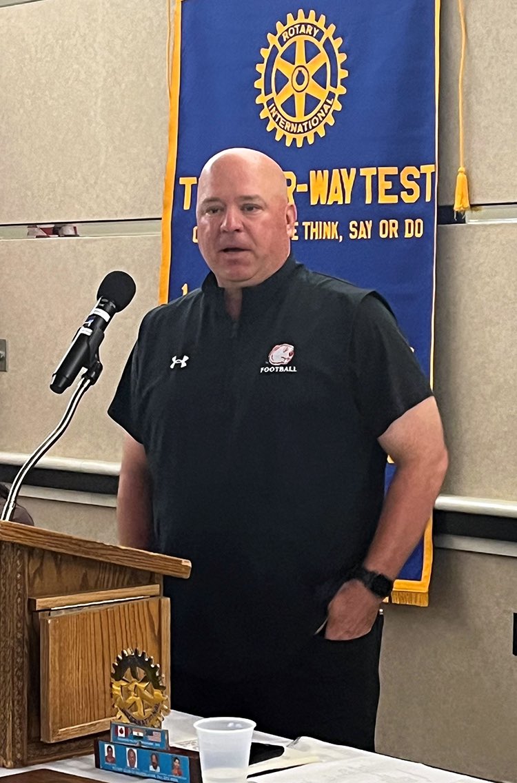 RotaryOfMinot's tweet photo. Thank you Minot State Athletics for your presentation at today’s Rotary meeting! https://t.co/QVT2qK4GZ7