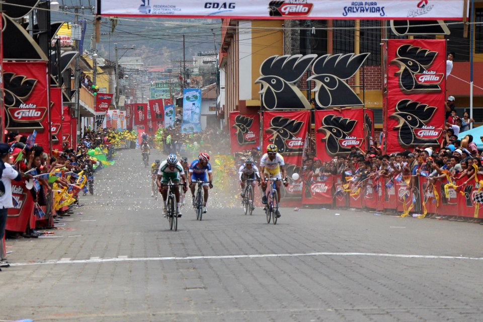 BoyacaLEinforma's tweet photo. El Team #Indeportes Boyacá Avanza participará en la Vuelta Femenina a Guatemala 2.2. A continuación, el #recorrido oficial de la Vuelta Femenina a Guatemala 2.2...
https://t.co/3uKBaeLdiV
Ingrese al link de nuestro perfil para leer la noticia completa. https://t.co/SSZQyLepOz