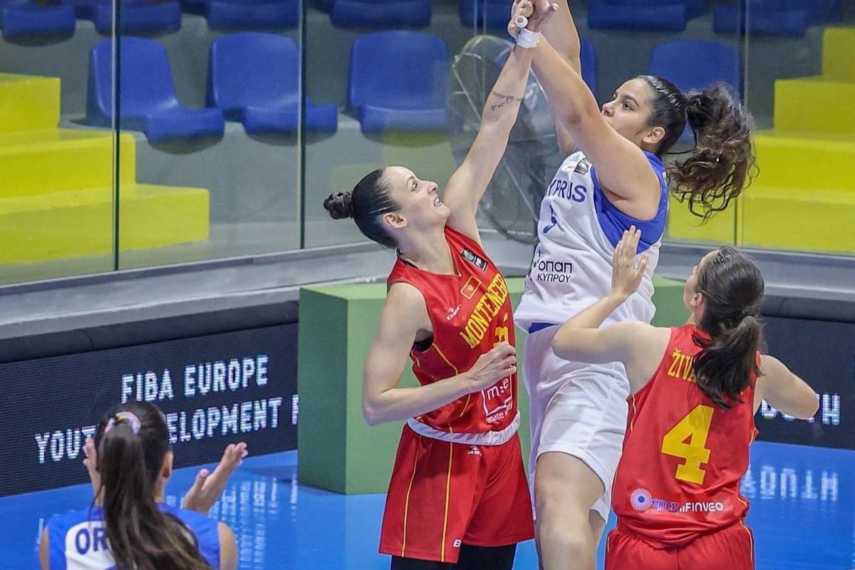 Elena Pilakouta tweet media