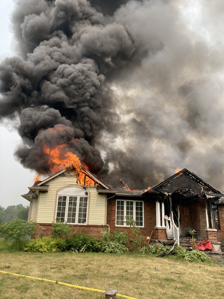 Ottawa Fire Services tweet media