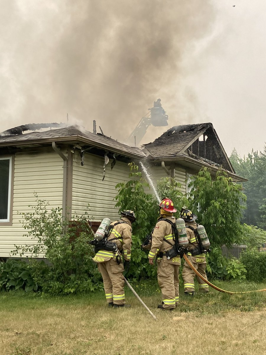 Ottawa Fire Services tweet media