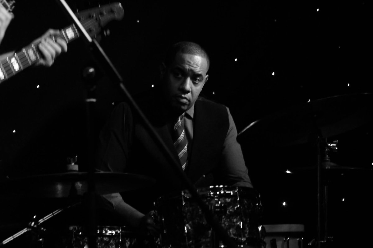 Sat 24th June 8pm. Jazz Pixies #Shoreditch #summer 'The Art of Nu #Jazz' #Music and Beans,  Unit 12-13 Rosewoods Building, #London E2 8GY.  Retro latin vibes/glittering guitar hooks from guitar album fayepatton.bandcamp.com/album/soul-ret… +classic covers! shoreditch.musicandbeans.co.uk/event/faye-pat…