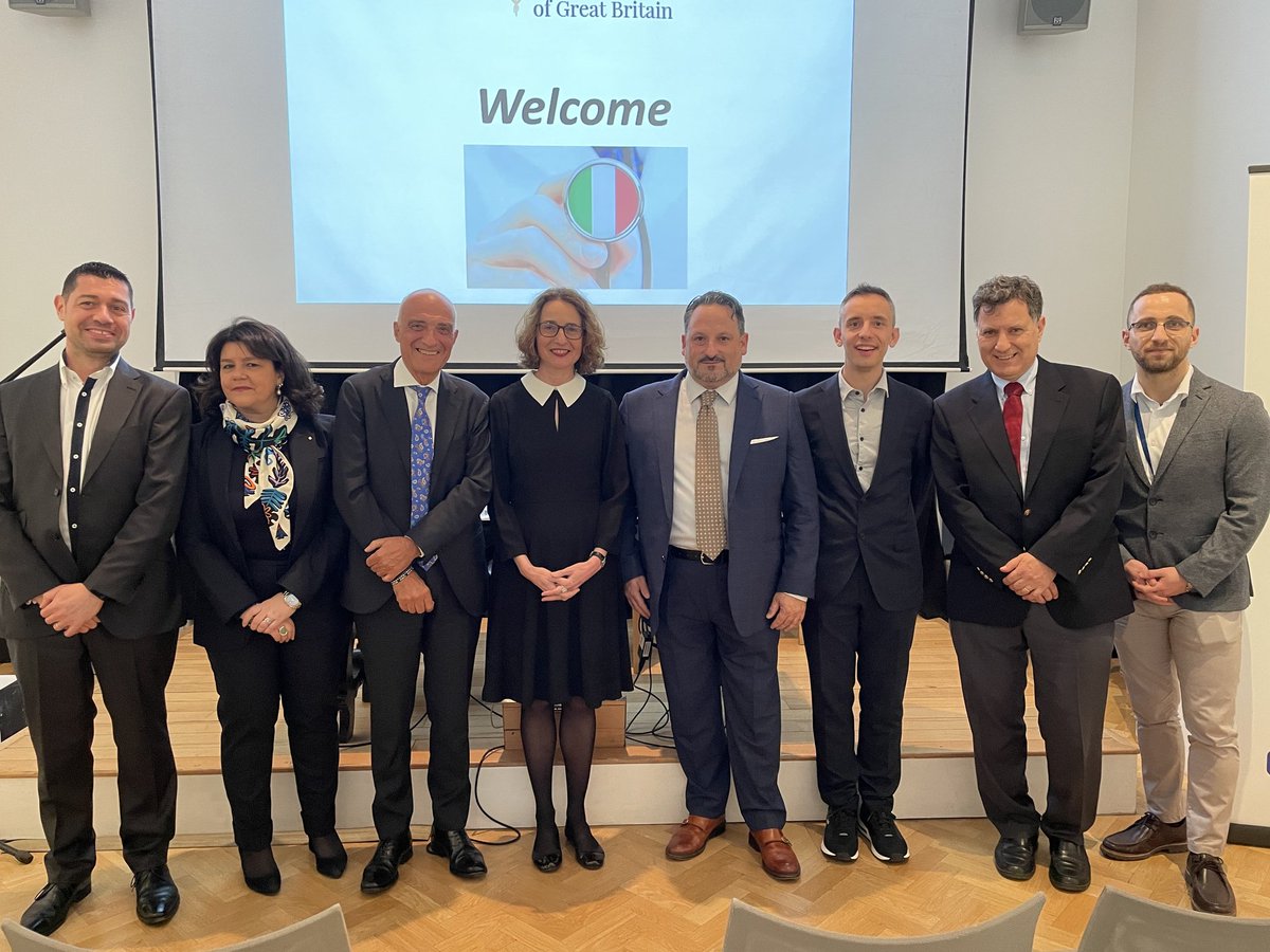 imsogb's tweet photo. Last week we had the honour of hosting another successful event - a symposium on advances in immunotherapy. We would like to thank. our moderators @MarafiotiT58911 @DJPinato as well as our outstanding speakers Ignacio Melero and Brunangelo Falini https://t.co/I5KMtBd6uQ