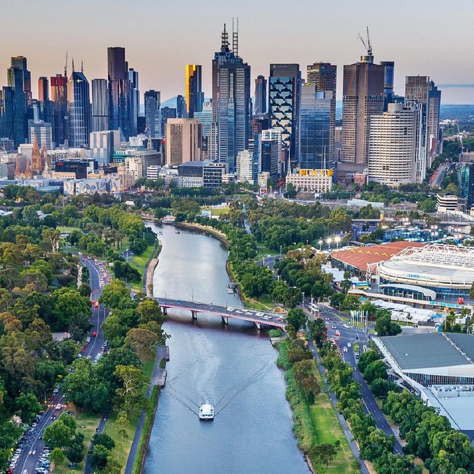 Womindjeka / Wominjeka (welcome) to Narrm (#Melbourne) 👋💜  Shoutout to IG/walking_perspective for sharing<a href="/tag/melbourne"class="tags">#Melbourne</a><a href="/tag/seeaustralia"class="tags"><span>#seeaustralia</span></a><a href="/tag/comeandsaygday"class="tags"><span>#comeandsaygday</span></a>