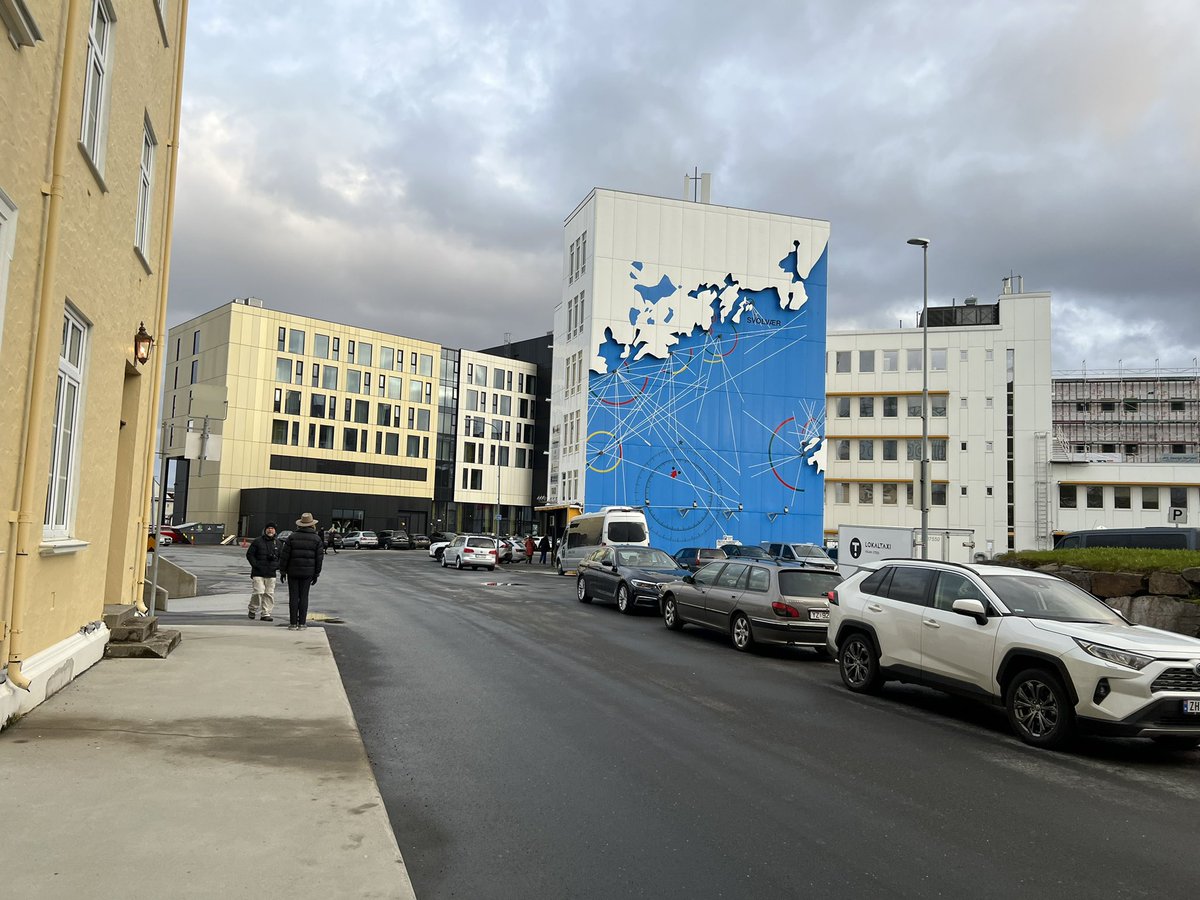 In Svolvær today, sunset is at 12:37am. Sunrise is at 1:10am. Sleep fast, my friends.