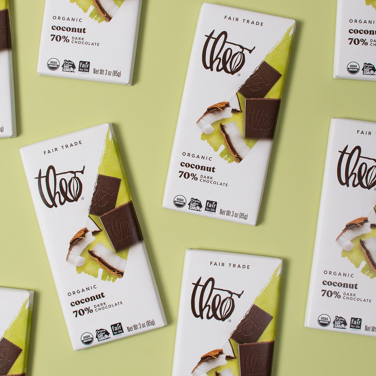 Tropical bliss 🌴🥥🍫 Whether you have your toes in the sand or you're stuck inside, every bite of this Coconut 70% Dark Chocolate bar will transport your tastebuds to a sun-kissed getaway.