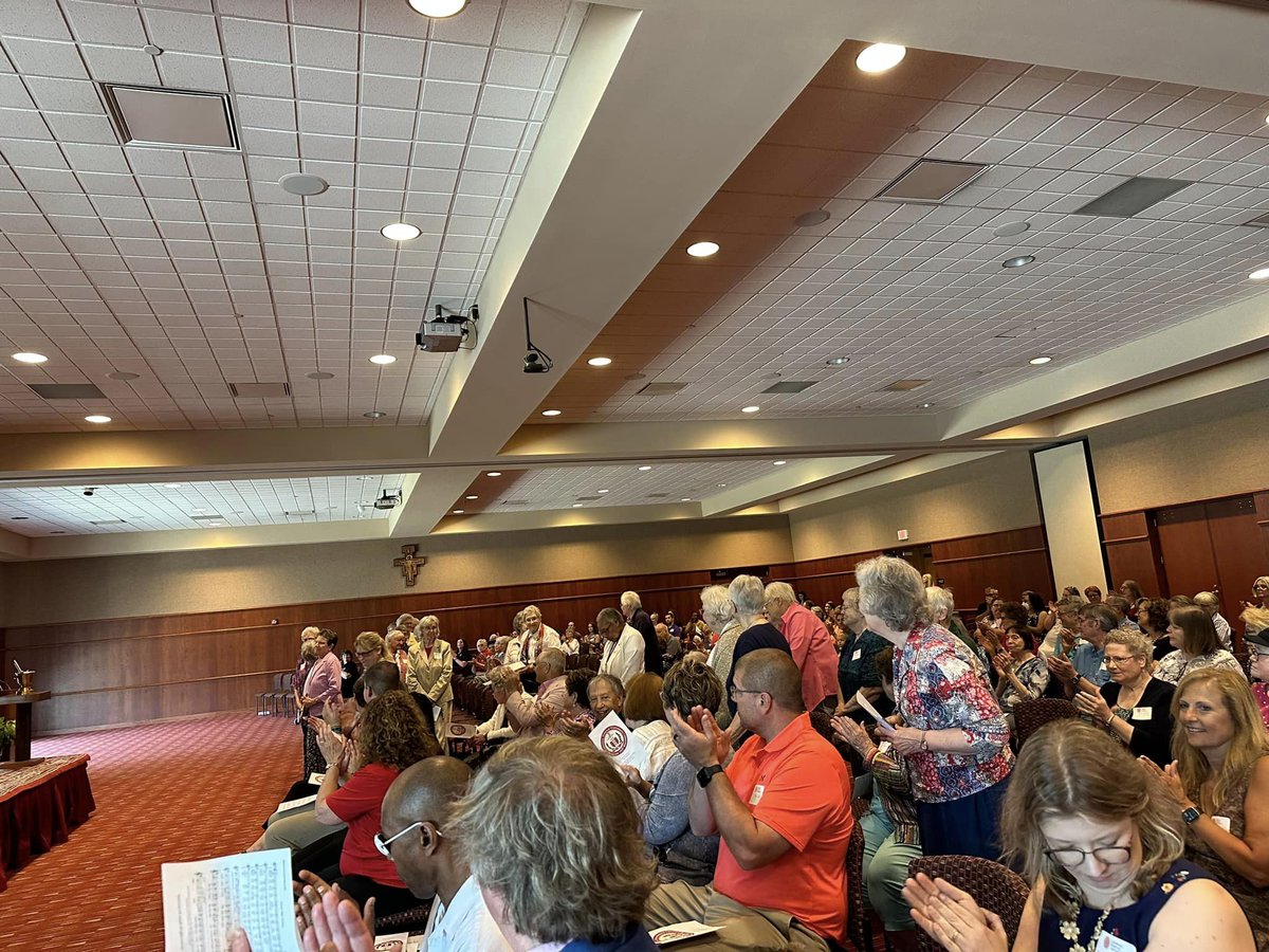 stritchu's tweet photo. At a June 2 Mass of Thanksgiving we celebrated the Sisters of St. Francis of Assisi &amp; Cardinal Stritch University. Fr. Jim Lobacz, who served at Stritch for 12 years, reminded us that the University's treasure is in all of its students, faculty, staff, alumni, partners &amp; friends. https://t.co/oYUCnCoift