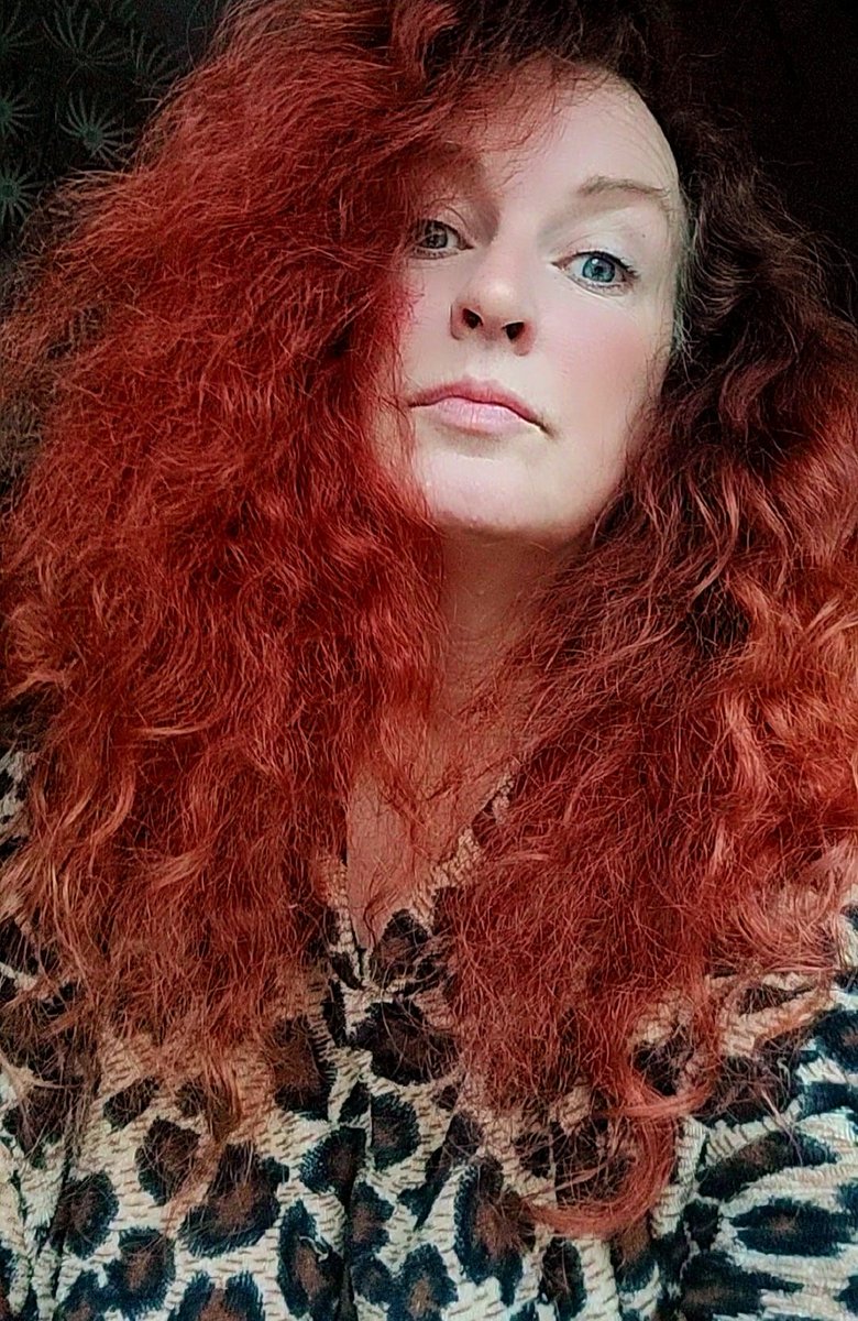 Antonia on Twitter "I think it might rain tonight My hair is a good