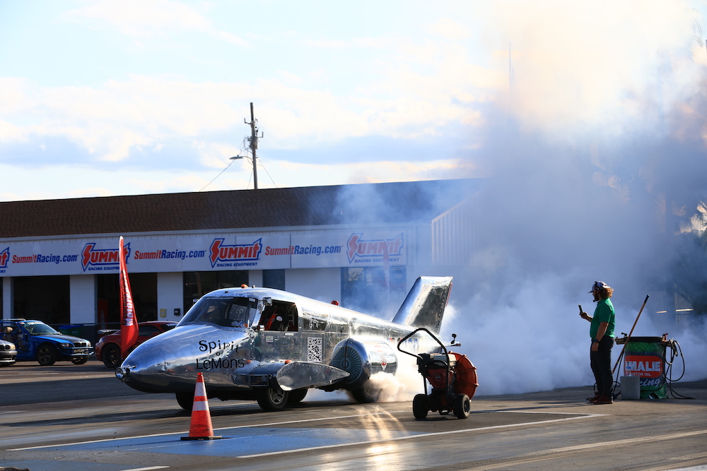 grm_mag's tweet photo. Miss out on this year's $2000 Challenge or just want to relive the thrills? Here are some of our favorite photos to hold you over until 2024. https://t.co/ustE0SNefq
#2000Challenge #GrassrootsMotorsports
📷 Dave Green https://t.co/o0RcrAixsu