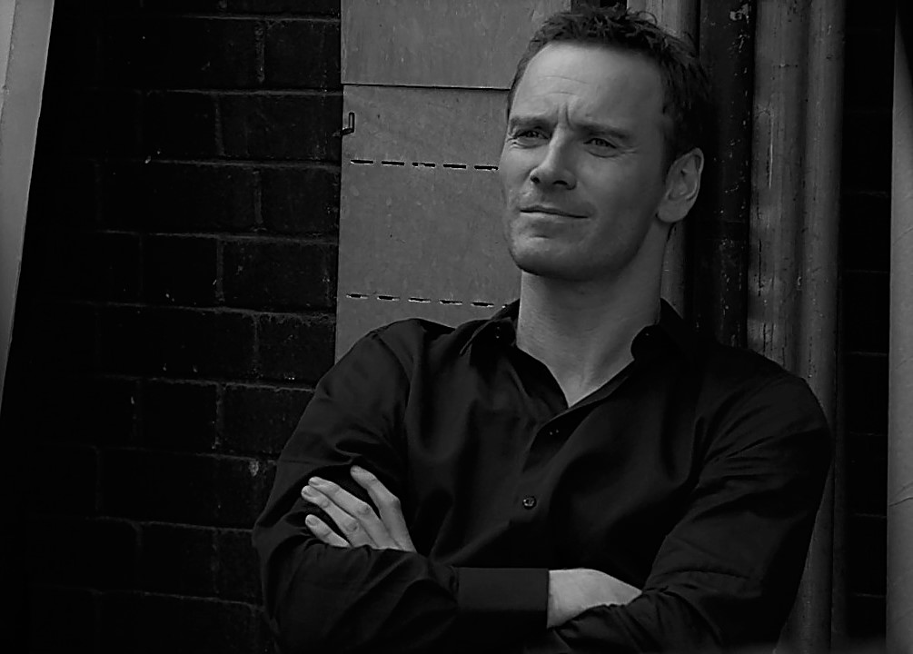 #ThrowbackThursday
Michael Fassbender photographed by Robbie Fimmano for Details magazine, black & white version, May 2014.
#MichaelFassbnder #Detailsmagazine #RobbieFimmano #blackandwhite #photoshoot #TbT