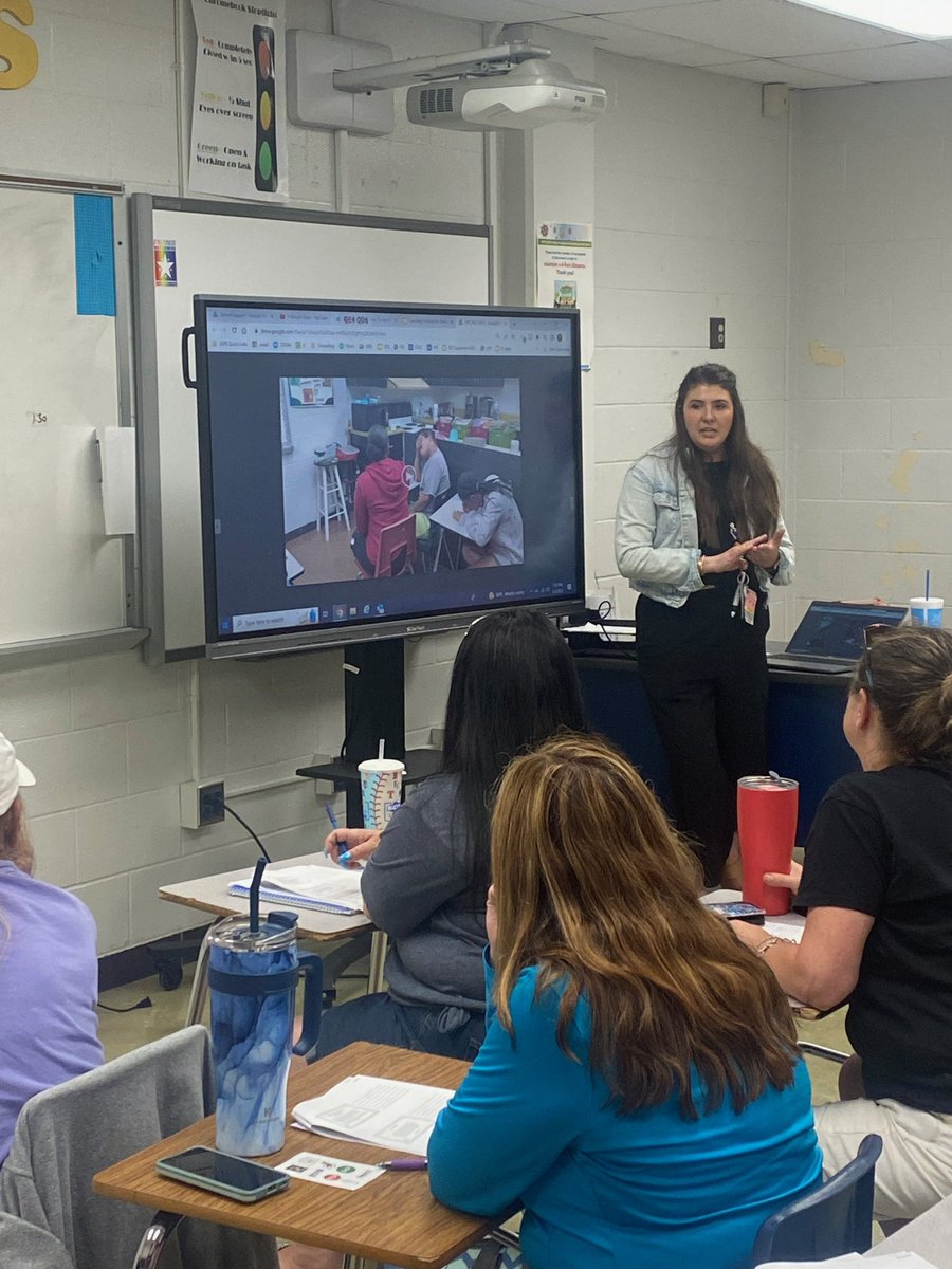 SHowardJCPS's tweet image. ✨Be Intentional✨ Thanks for all who attended our sessions & for a great day of learning at the Instructional Classified Professional Learning @jcpsPDL @JCPS_ECE @Carly_Phelps01