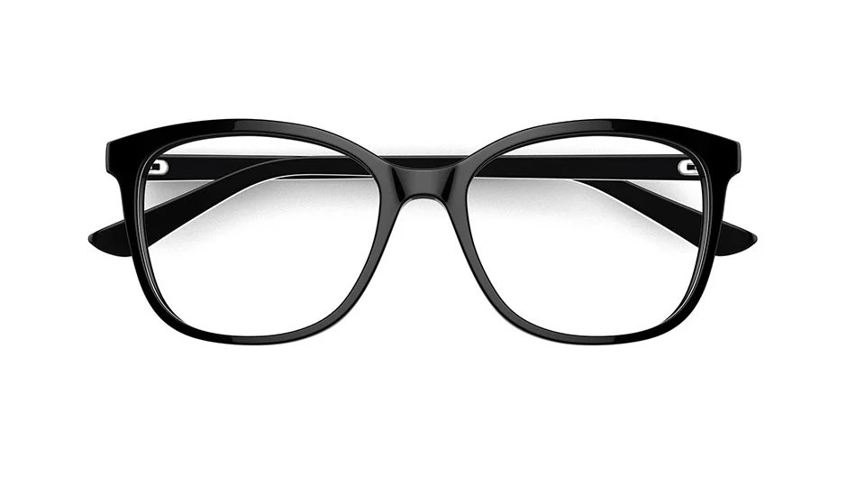 Specsavers's tweet photo. We’re proud to reveal our latest tech to challenge Apple’s Vision Pro.

Mixing standard reality with normal reality, this headset allows you to see things with your own eyes and even blink/cry on demand.

Available now for £15 #WWDC23 https://t.co/DriYXsuZWn