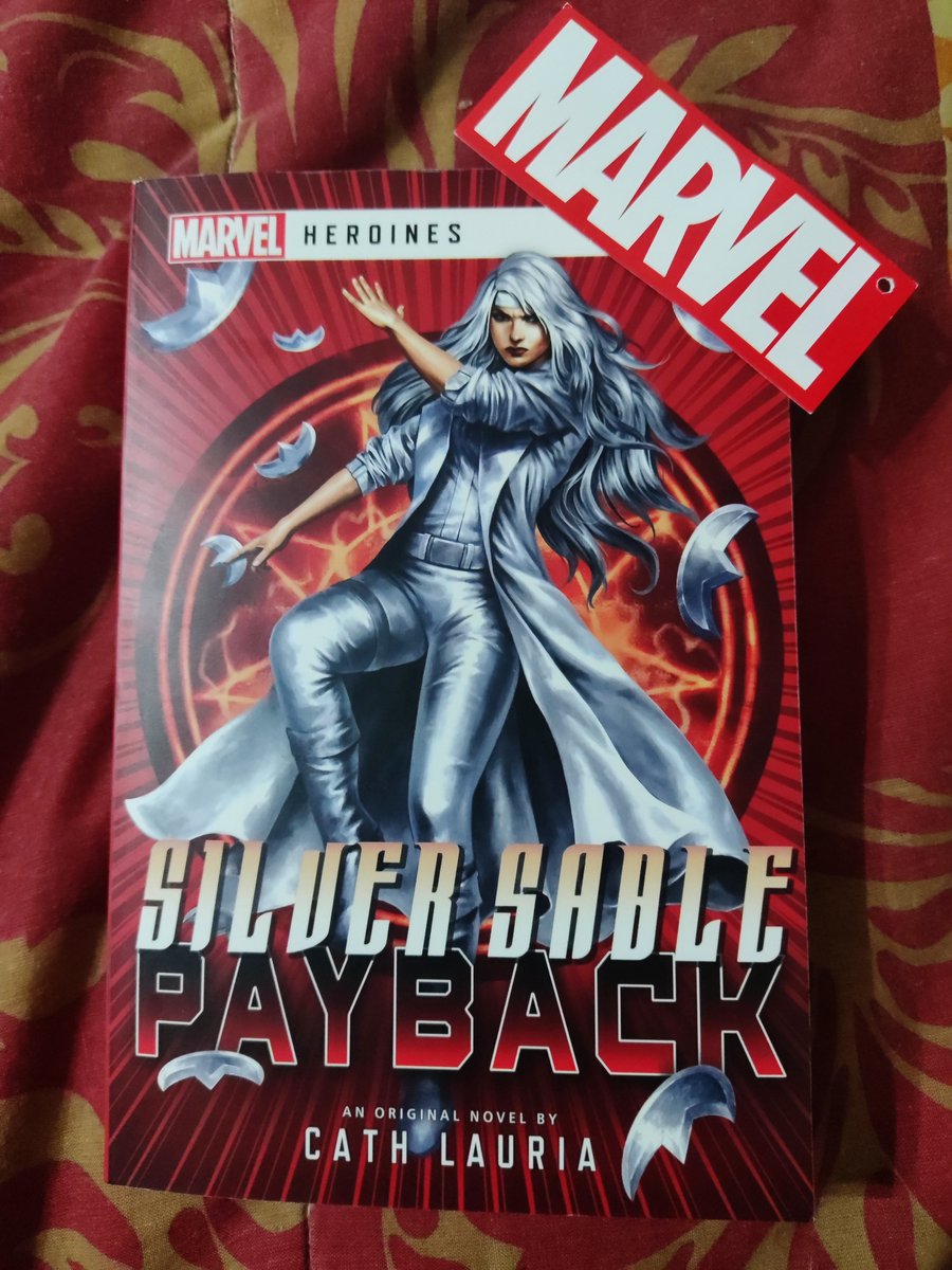 Marvel Heroines Silver Sable: Payback; a fantastic character study of the title character, and also an amazing adventure. 
*A spoiler-free review thread*
(Again, a special thanks to @silverxsable @author_cariz @Marvel & @AconyteBooks for providing me with this wonderful book! 🤍)