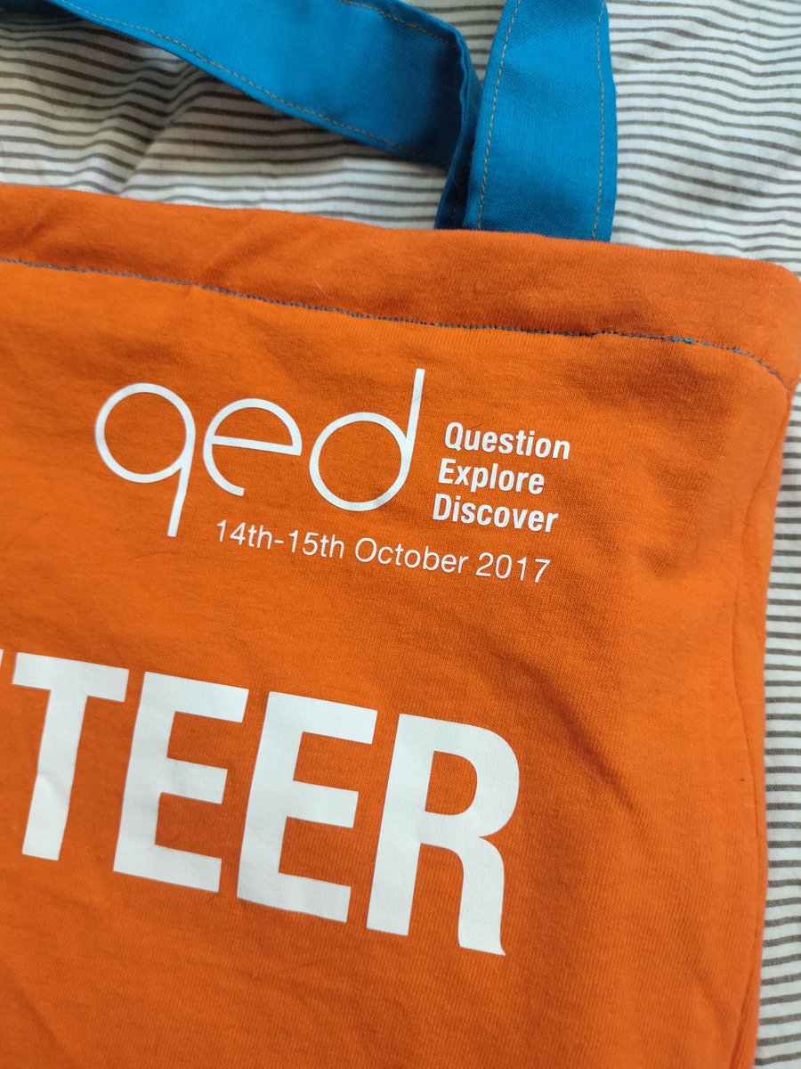 celestine__'s tweet photo. Uh oh. Dangerous reinforcement of my unhealthy hoarding tendency here

Have finally found a purpose for my @QEDcon t-shirts!

Behold, the 2017/2018 Volunteer tote bag, complete with old-branding QED-Blue lining, and little zippy pocket https://t.co/dbeCk6gdyB