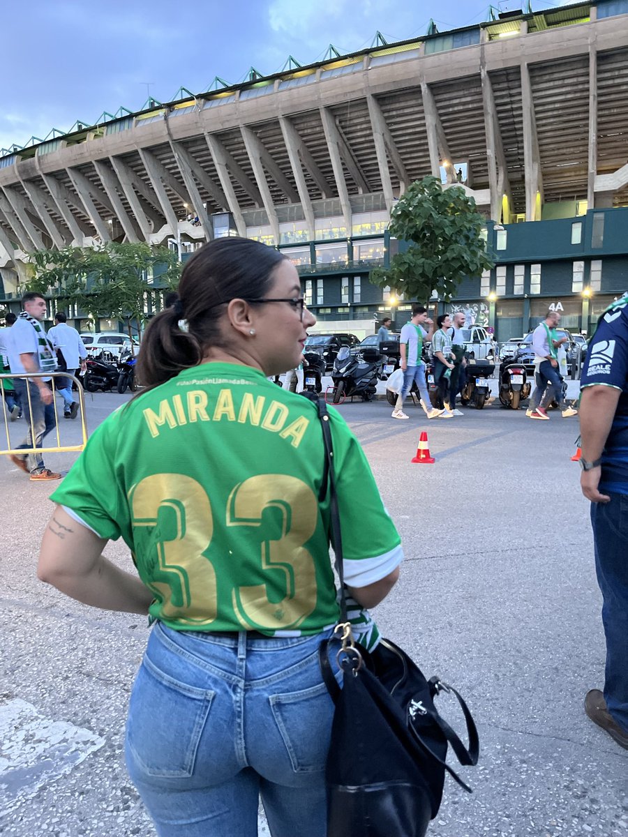 MaríaMM tweet media