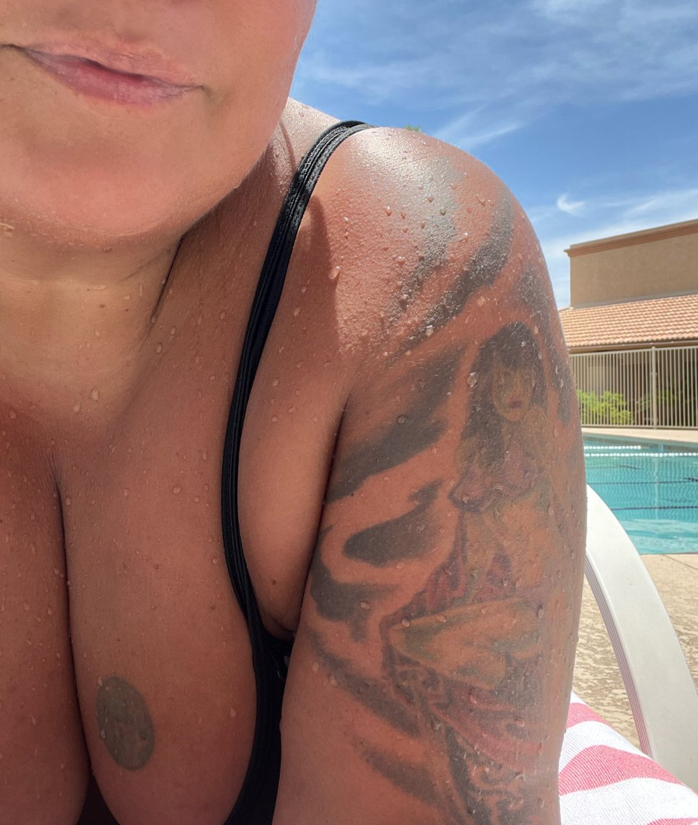 I had to get my pool time done early today. It’s gonna be a scorcher this afternoon 103°🔥🥵