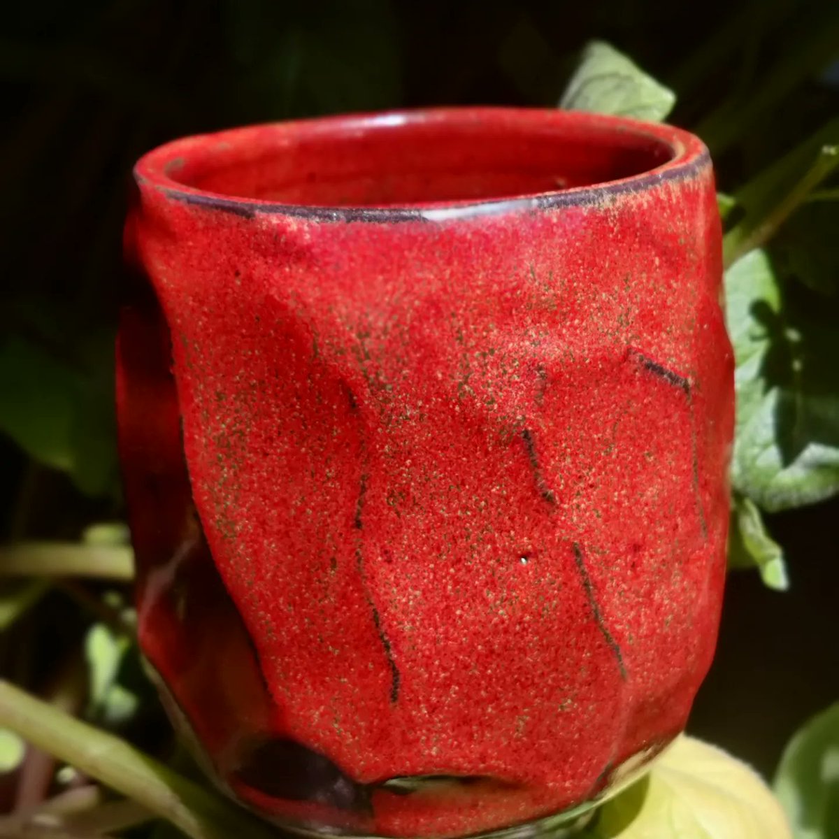 Sold the second it went up. I guess y'all really like these organic type tea cups huh?

#pottery #wheelthrown #wheelthrownceramics #clay #art #functionalart #craft #buysmall